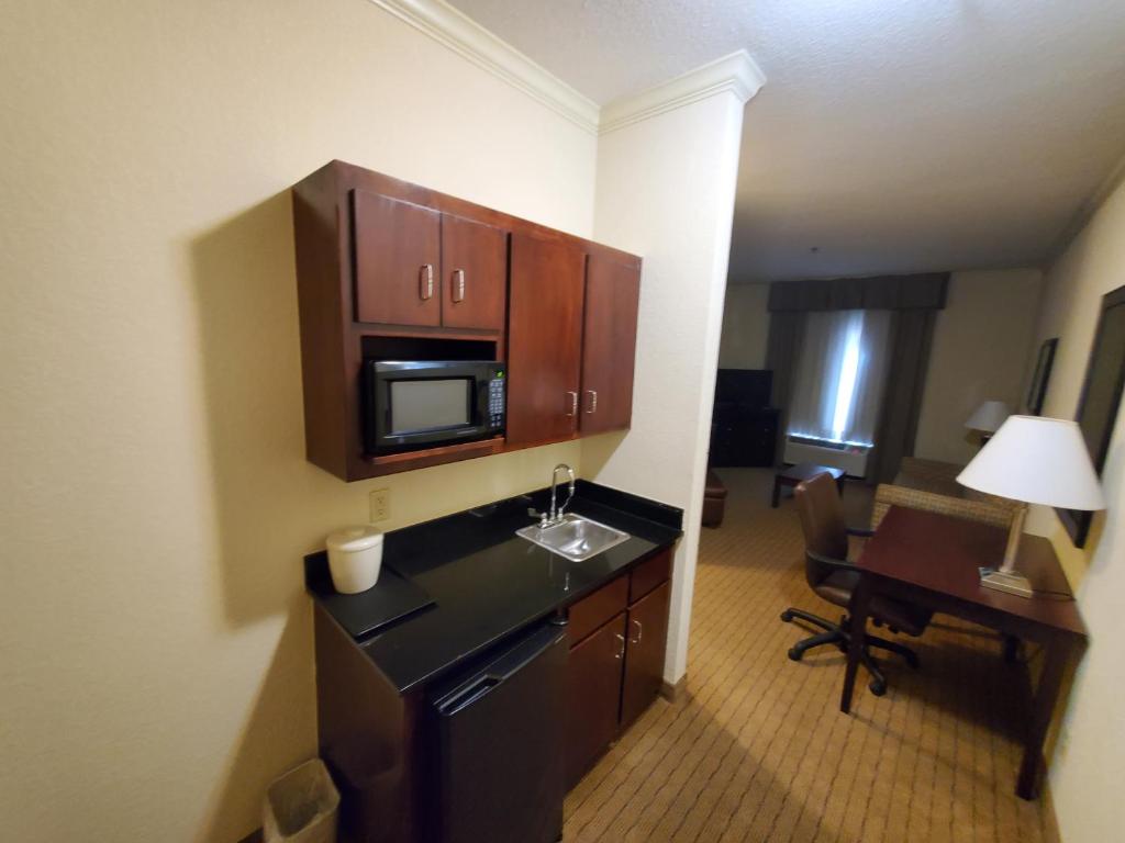 The Arc Hotel (Fort Smith)