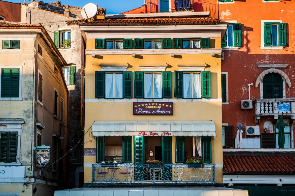 Residence PORTA ANTICA Seafront