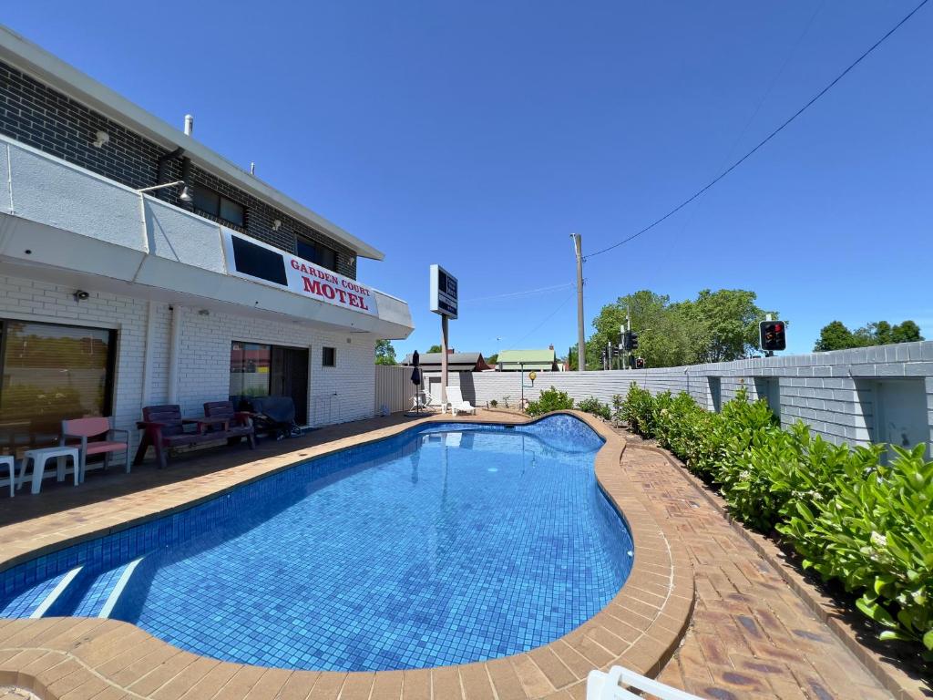 Albury Garden Court Motel
