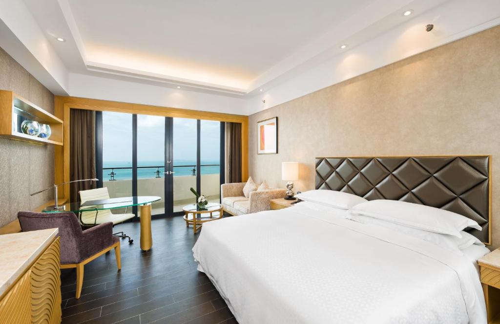 Four Points by Sheraton Hainan