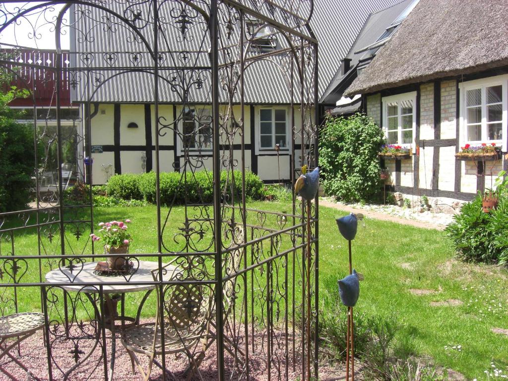 Ängshyddan B&B, YNGSJÖ