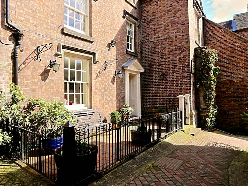 The Library House B&B