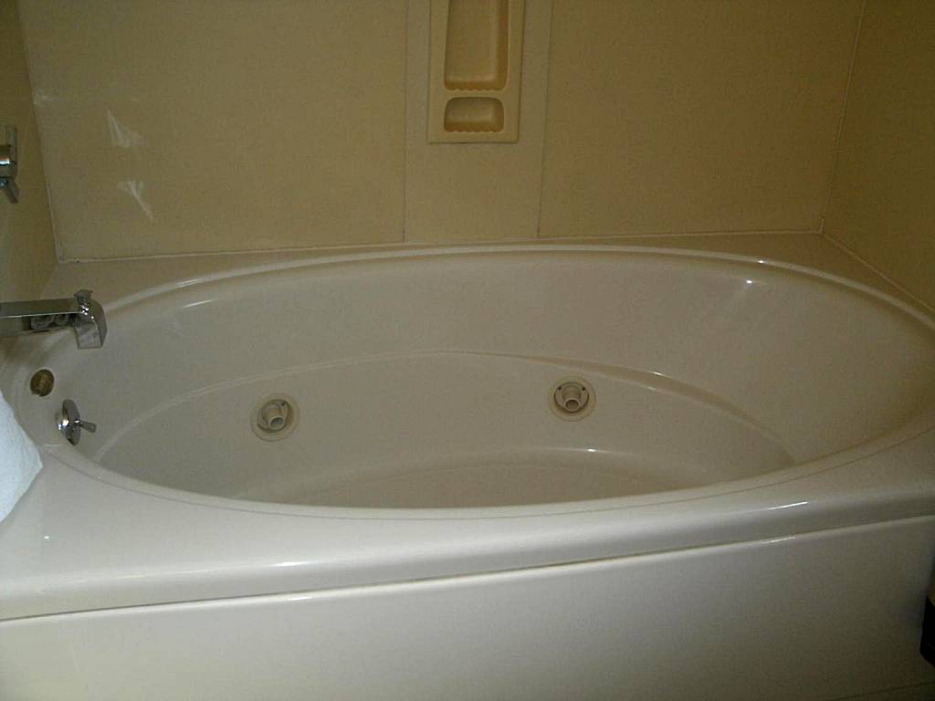 Rosedale Inn: Premium King Suite