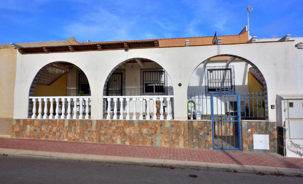 Lovely 3-Bed Bungalow in Camposol Mazarron Spain