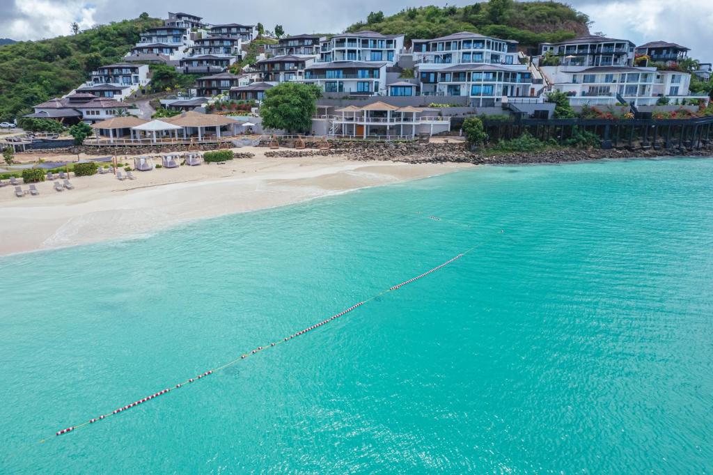 Tamarind Hills Resort & Villas